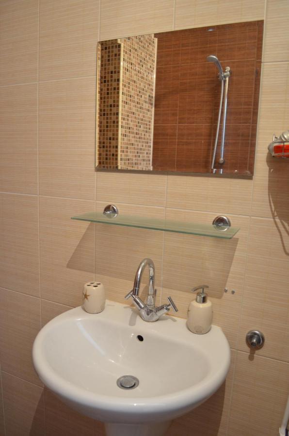 Art Apartments - Ahyolu Dış mekan fotoğraf